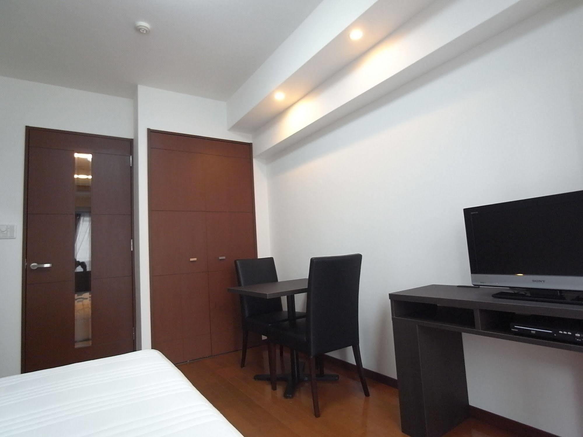 Palace Shinjuku Tochomae Apartamento